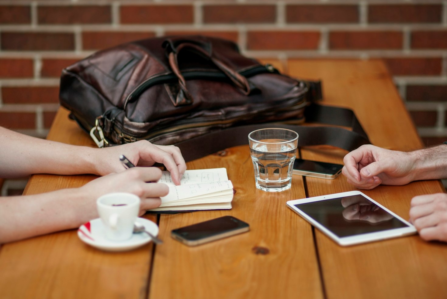 Simple Habits That Inspire Deeper Everyday Reflections